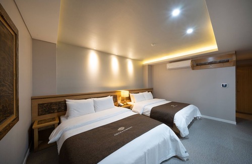 Yeongtong-gu Hotel | Hotel Symphony