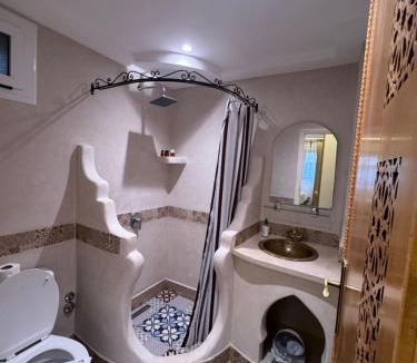 Chefchaouen Hotel | Hotel Tarek