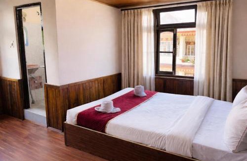 Pelling Hotel | Hotel Tashiling Stay