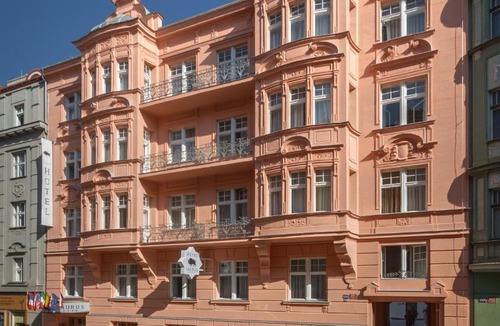 Vinohrady Hotel | Hotel Taurus