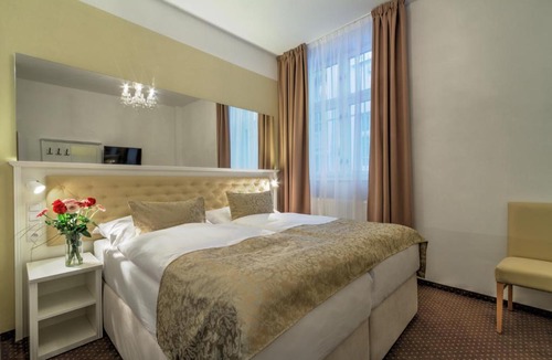 Vinohrady Hotel | Hotel Taurus