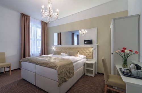 Vinohrady Hotel | Hotel Taurus