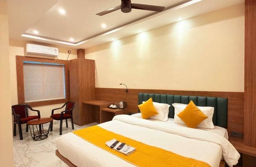 Bhadrak Hotel | Hotel Tejas Pride