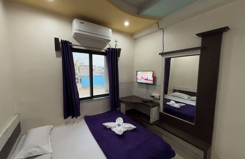 Shirdi Hotel | Hotel Temple Sai