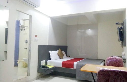 Chembur East Hotel | Hotel Terminus Square