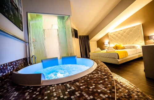 Caramagna Piemonte Hotel | Hotel Terre Dei Salici