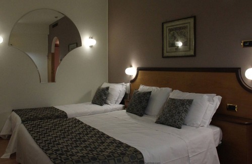 Ponte San Giovanni Hotel | Hotel Tevere