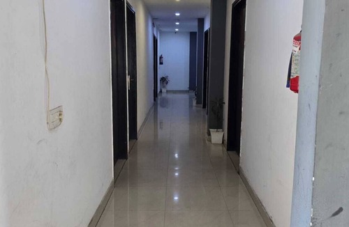 Janakpuri Hotel | Hotel The Grand stay
