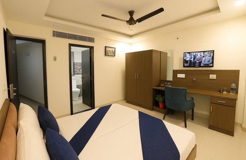Shivalik Nagar Hotel | Hotel The Heights