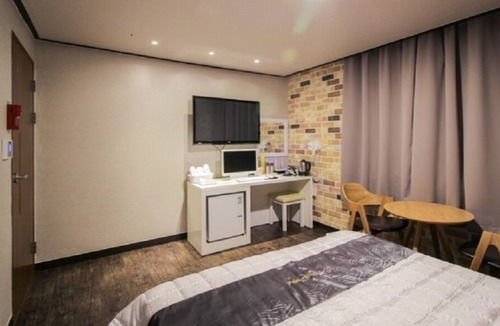 Seo Hotel | Hotel The May