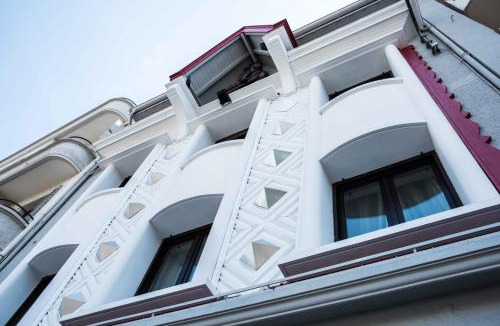 Thonon-les-Bains Hotel | Hotel Thonon Centre Le Comte Rouge