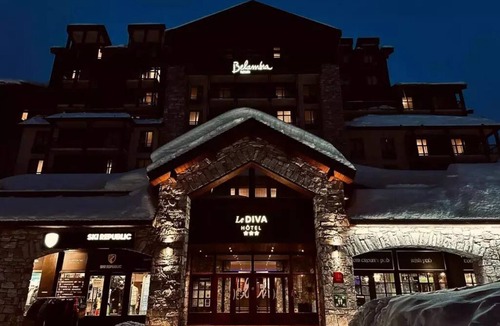 Val Claret Hotel | Hotel Tignes Le Diva - Breakfast - Classic Room Corner Night 2 Adults + 2 Children