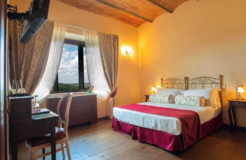Ulignano Hotel | Hotel Torciano Vecchio Asilo