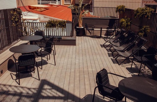 Hostafrancs Hotel | Hotel Transit