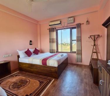 Sauraha Hotel | Hotel Tree Tops- A Serene Friendly Hotel in Sauraha