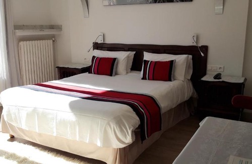 Hendaye Hotel | Hotel Uhainak