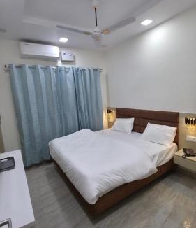 Bareilly Bed & Breakfast | Hotel Urban Luxe