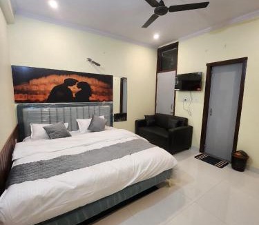Jhotwara Hotel | Hotel Us Group