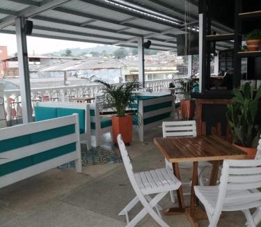 La Estrella Hotel | Hotel Válcon