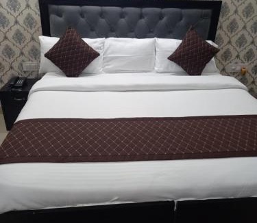 Sector 45 Hotel | Hotel Vaishali