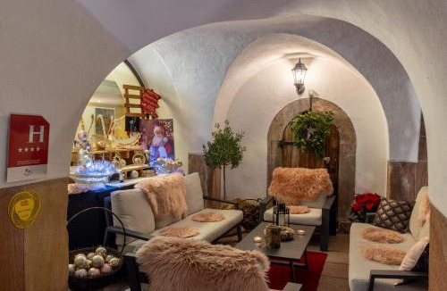 Saint-Hippolyte Hotel | Hôtel Val-Vignes Colmar Haut-Koenigsbourg, The Originals Relais