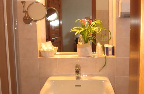 Abbiadori Hotel | Hotel Valdiola
