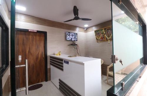 Rajahmundry Hotel | HOTEL VALLABHA RESiDENCY