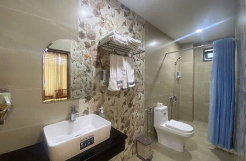 Chau Doc Hotel | Hotel Van Xuan 79