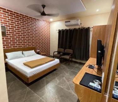 Silvassa Hotel | Hotel Vardhan
