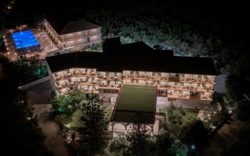 Zakynthos Town Hotel | Hotel Varres