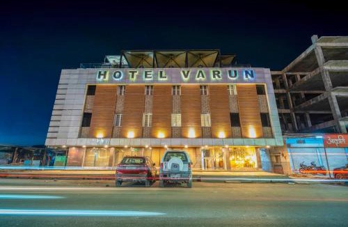 Guna Hotel | Hotel Varun