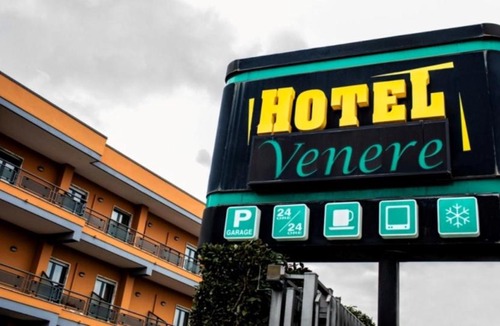 Villaricca Hotel | Hotel Venere