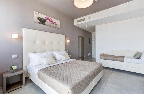 Marina Centro Hotel | Hotel Villa Augustea