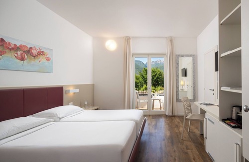 Torbole sul Garda Hotel | Hotel Villa Claudia - Active and Relax