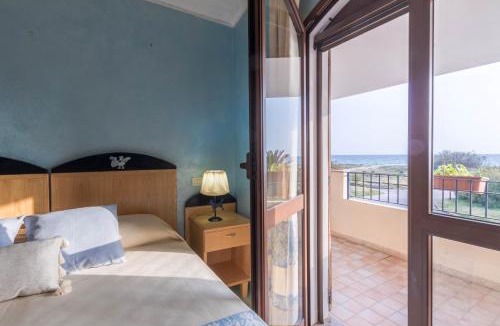 Solanas Hotel | Hotel Villa del Mare Solanas