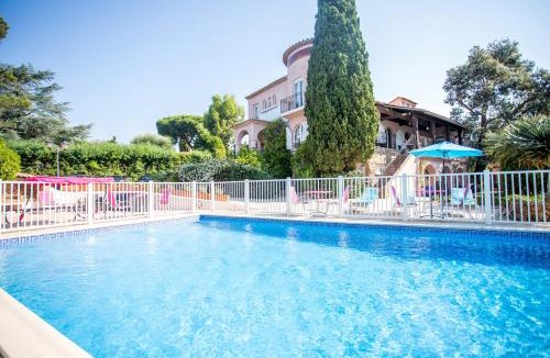 Guerrevieille Hotel | Hotel Villa Des Anges