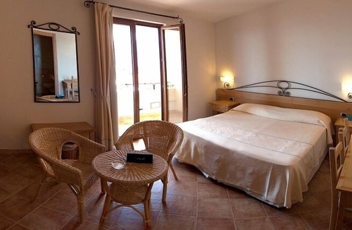 Cala Gonone Hotel | Hotel Villa Gustui Maris