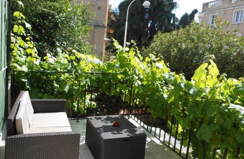 Les Baumettes Hotel | Hotel Villa Les Cygnes