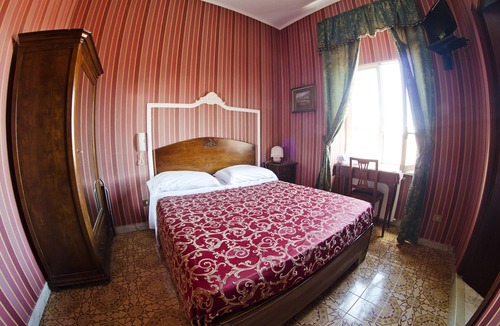 Bagnoli Hotel | Hotel Villa Maria