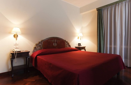 Folignano Hotel | Hotel Villa Pigna