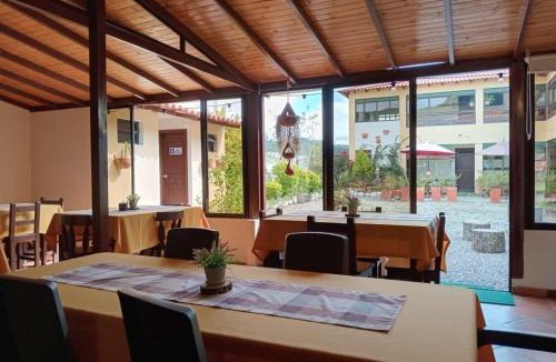 La Chapa Hotel | Hotel Villa Sofia