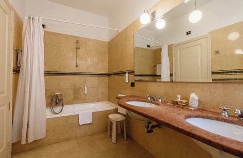 Gardone Riviera Hotel | Hotel Villa Sofia