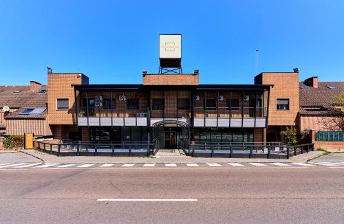 Villamayor Hotel | Hotel Villamayor by gaiarooms