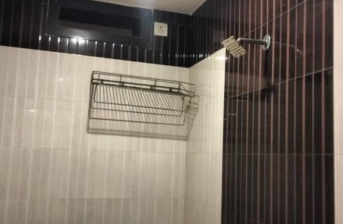 Surat Hotel | Hotel vishal