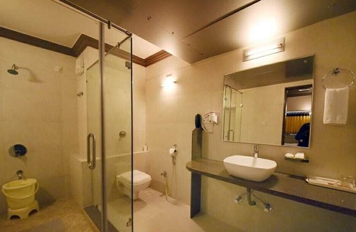 Jamnagar Hotel | Hotel Vishal International