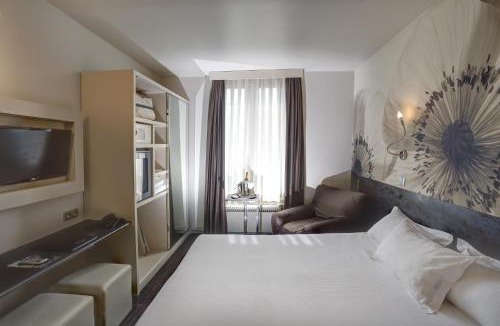 Puteaux Hotel | Hotel Vivaldi