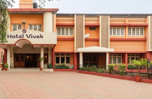 Coonoor Hotel | Hotel Vivek