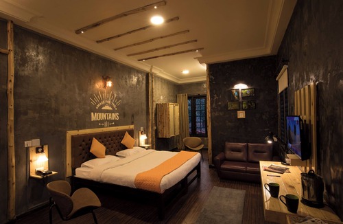 Coonoor Hotel | Hotel Vivek