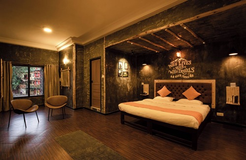 Coonoor Hotel | Hotel Vivek
