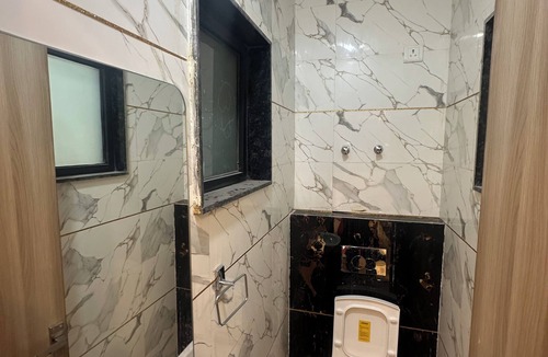 Vrindavan Hotel | Hotel Vrinda Shridhar
